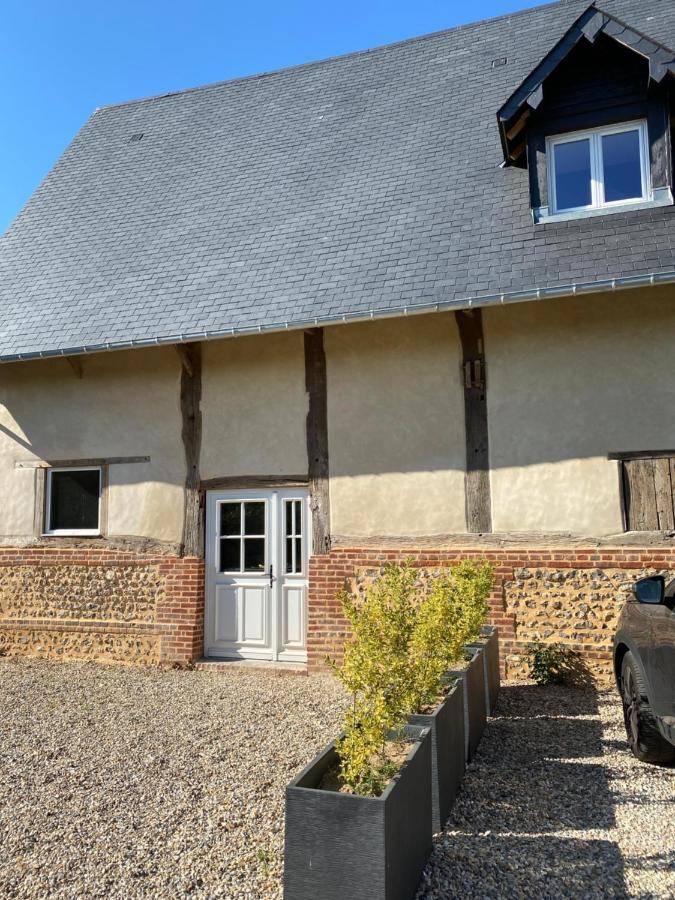 La Petite Ferme De *