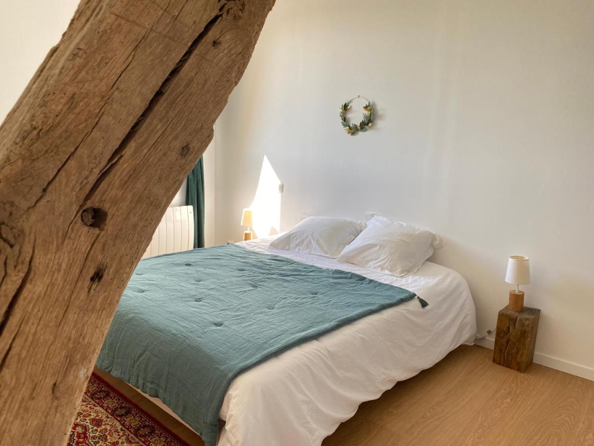 La Petite Ferme De *